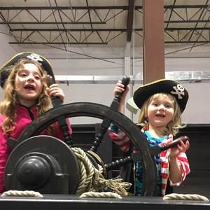 Meet your Posher, Donna